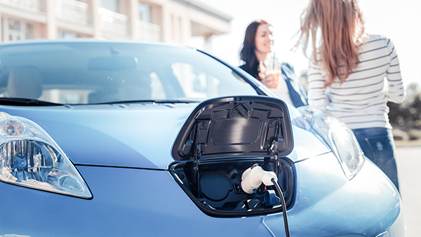 Tesco and VW plan free electric car charging points
